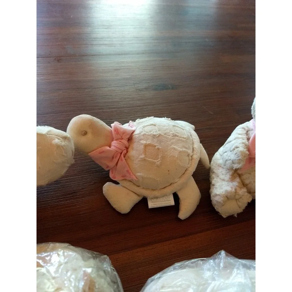lot of 7 two's company‎ plush pig bear dog turtle cat bunny D5